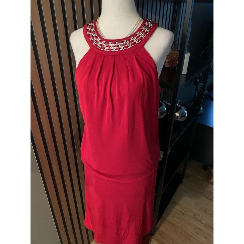 White House Black Market Dress Red Silver Trim Size S lined sexy but classy NWT